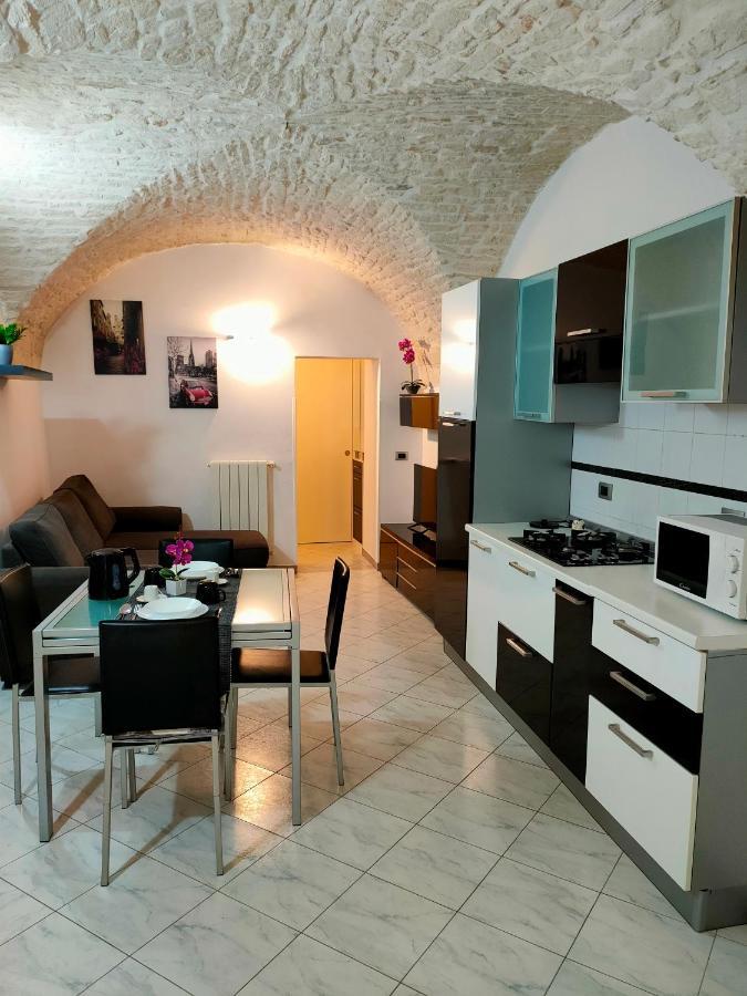 Stone House Apartment Martina Franca Exterior photo